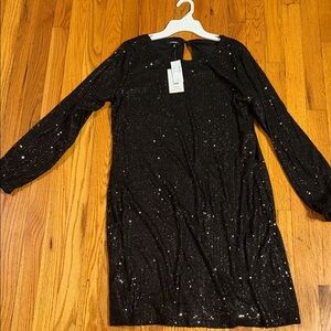 Black Sequin Long Sleeve Dress. Maurices, studio Y, size medium, NWT.